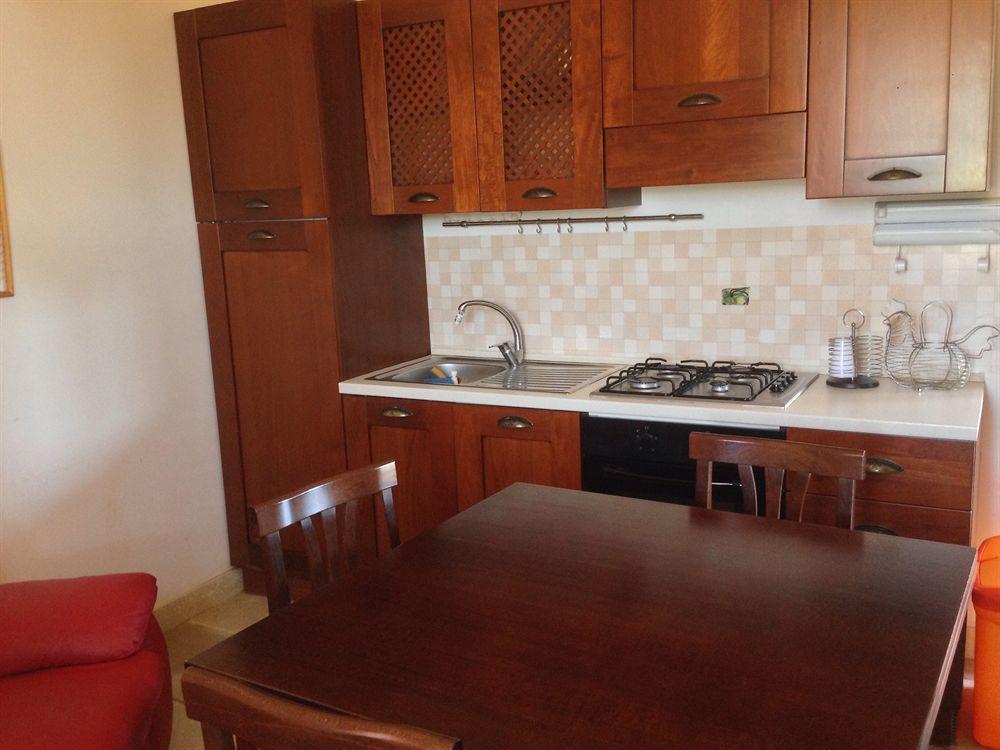 Dimora Del Sole Apartment Putignano Bagian luar foto