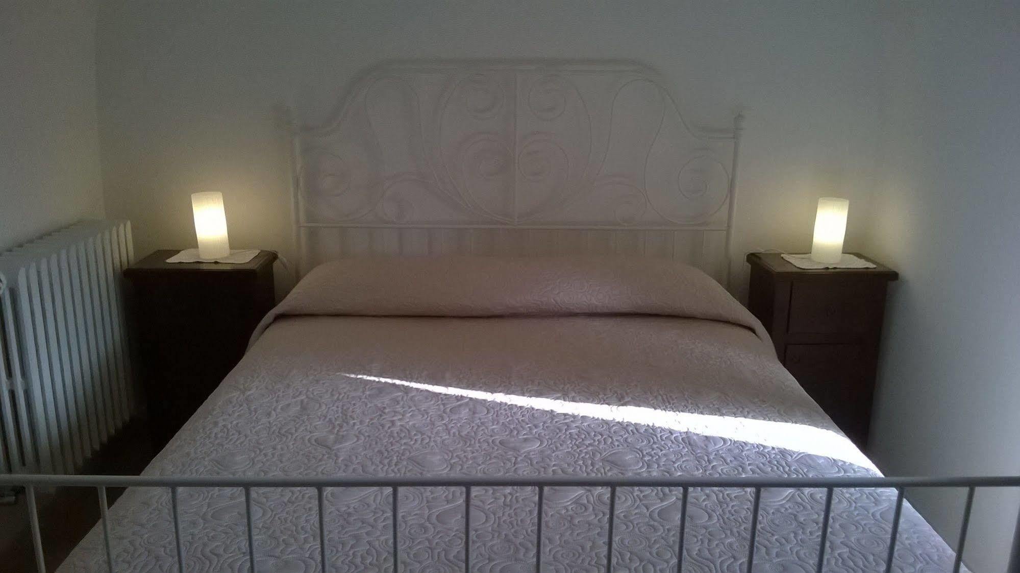 Dimora Del Sole Apartment Putignano Bagian luar foto